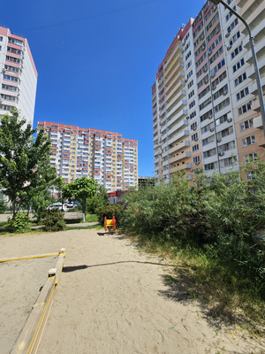 Сдам двухкомнатную (2-комн.) квартиру, Кружевная ул, 16, Краснодар г
