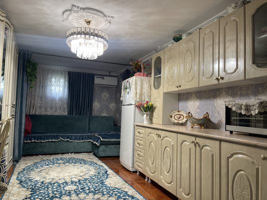 Продам однокомнатную (1-комн.) квартиру, Кирпичная (Адам Интернешнл мкр) ул, 39, Махачкала г