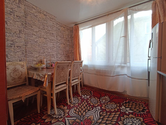 Продам двухкомнатную (2-комн.) квартиру, Абдулхамида Юсупова проезд, 16, Махачкала г