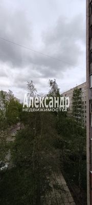 Продам комнату в 6-комн. квартире, Есенина ул, 36к3, Санкт-Петербург г