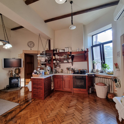 Продам трехкомнатную (3-комн.) квартиру, Чехова пр-кт, 23, Ростов-на-Дону г