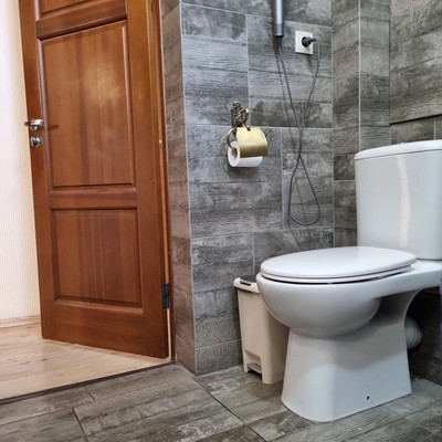 Продам трехкомнатную (3-комн.) квартиру, Чехова пр-кт, 23, Ростов-на-Дону г