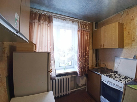 Продам двухкомнатную (2-комн.) квартиру, Южная ул, 2, Сельцо с