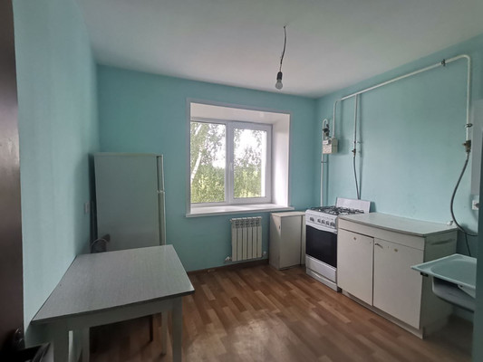 Продам двухкомнатную (2-комн.) квартиру, Пионерская ул, 10а, Мочалище п