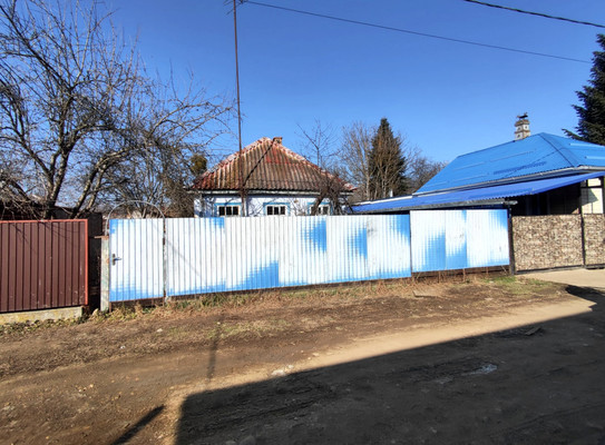 Продам дом, Тихая ул, 8, Апшеронск г, 0 км от города