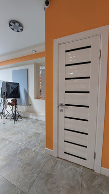 Продам торговое помещение 57 м2, Совхозная ул, 4кД, Симферополь г