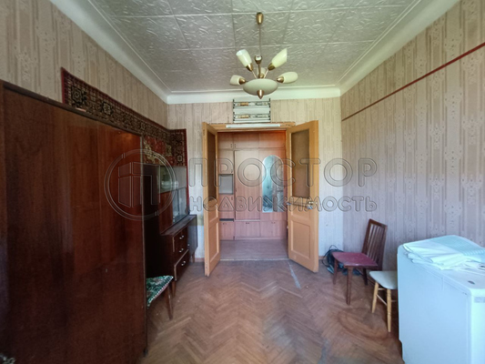 Продам двухкомнатную (2-комн.) квартиру, Новозаводская ул, 2к2, Москва г
