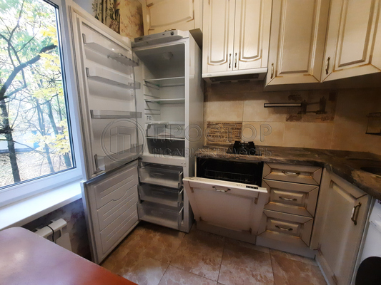 Продам однокомнатную (1-комн.) квартиру, Чертановская ул, 51к3, Москва г