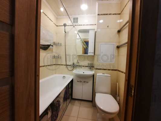 Продам однокомнатную (1-комн.) квартиру, Чертановская ул, 51к3, Москва г