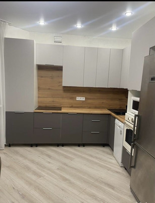 Продам трехкомнатную (3-комн.) квартиру, Четаева ул, 14ак2, Казань г