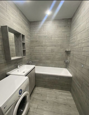 Продам трехкомнатную (3-комн.) квартиру, Четаева ул, 14ак2, Казань г