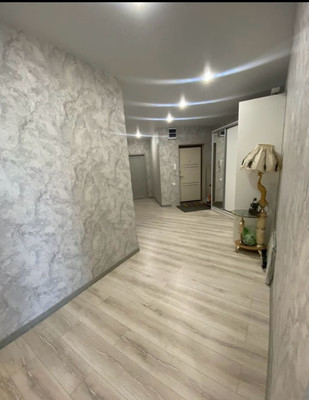 Продам трехкомнатную (3-комн.) квартиру, Четаева ул, 14ак2, Казань г