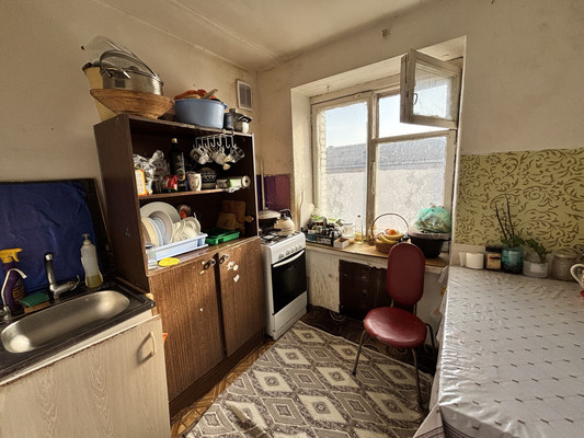 Продам двухкомнатную (2-комн.) квартиру, Б.Учительская ул, 11, Родники дп