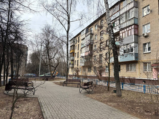 Продам двухкомнатную (2-комн.) квартиру, Б.Учительская ул, 11, Родники дп