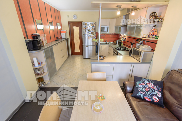 Продам многокомнатную квартиру, Богатяновский Спуск пр-кт, 2В, Ростов-на-Дону г