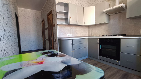Продам двухкомнатную (2-комн.) квартиру, Первомайский пр-кт, 63, Рязань г