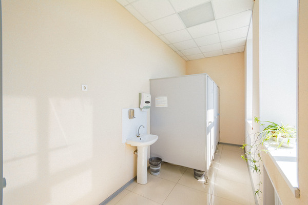 Сдам офисное помещение 3 440 м2, 8 Марта ул, 207/2, Екатеринбург г