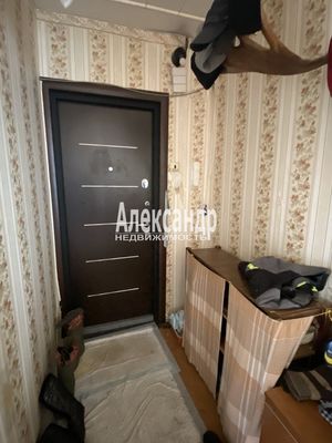 Продам двухкомнатную (2-комн.) квартиру, 21, Починок п