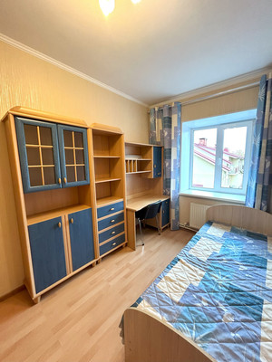 Продам трехкомнатную (3-комн.) квартиру, Заозерная ул, 1, Кузьмоловский гп