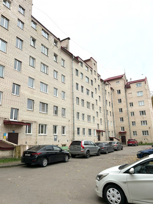 Продам трехкомнатную (3-комн.) квартиру, Заозерная ул, 1, Кузьмоловский гп