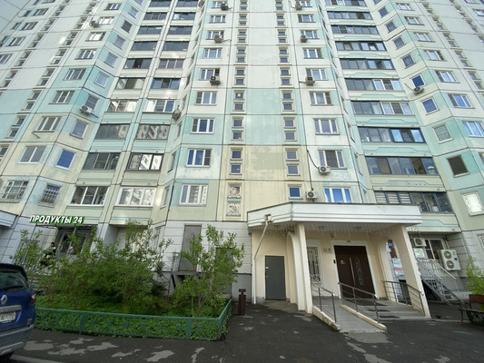 Продам однокомнатную (1-комн.) квартиру, Красногорский б-р, 19, Красногорск г
