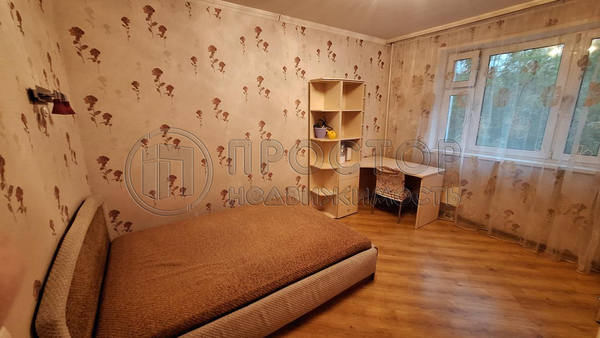 Продам двухкомнатную (2-комн.) квартиру, Витебская ул, 3к1, Москва г