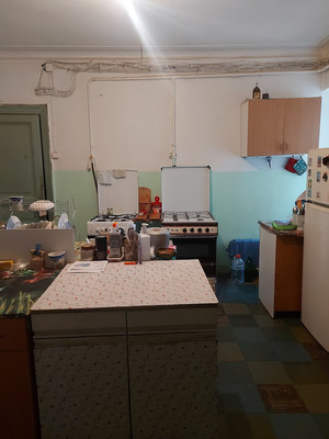 Продам 2-комн. в 7-комн. квартире, Суворовский пр-кт, 13, Санкт-Петербург г