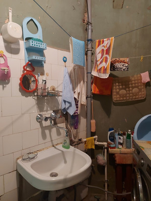 Продам 2-комн. в 7-комн. квартире, Суворовский пр-кт, 13, Санкт-Петербург г