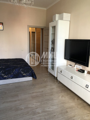 Продам однокомнатную (1-комн.) квартиру, Веерная ул, 22к1, Москва г