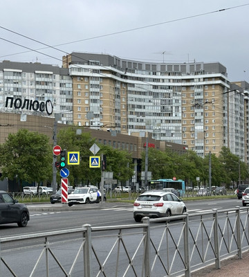 Продам двухкомнатную (2-комн.) квартиру, Славы пр-кт, 52к1, Санкт-Петербург г