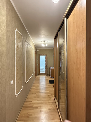 Продам двухкомнатную (2-комн.) квартиру, Славы пр-кт, 52к1, Санкт-Петербург г
