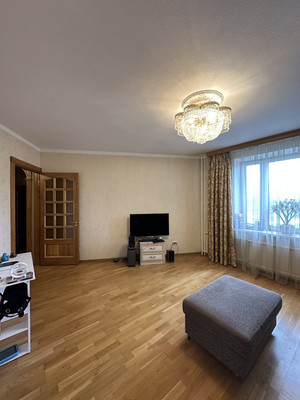 Продам двухкомнатную (2-комн.) квартиру, Славы пр-кт, 52к1, Санкт-Петербург г