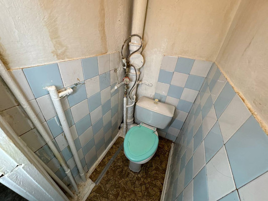 Продам многокомнатную квартиру, 2-й Микрорайон ул, 46кб, Эльбан рп