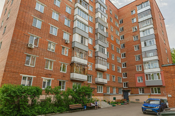 Продам трехкомнатную (3-комн.) квартиру, Свердлова ул, 77, Пенза г