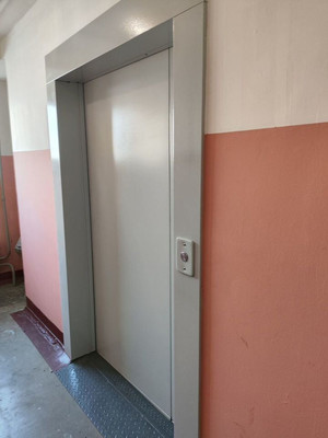 Продам двухкомнатную (2-комн.) квартиру, Ямашева пр-кт, 61, Казань г
