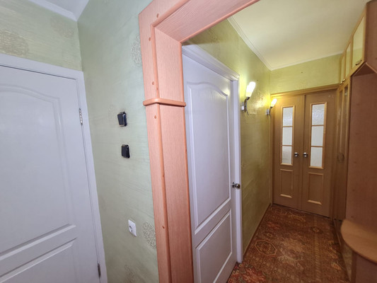 Продам двухкомнатную (2-комн.) квартиру, Магистральное ш, 13к6, Комсомольск-на-Амуре г