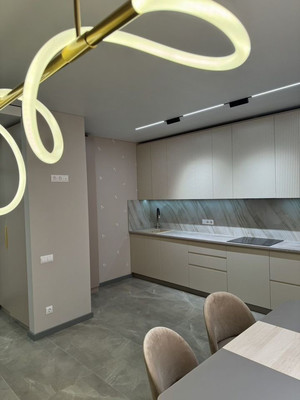 Продам трехкомнатную (3-комн.) квартиру, Нансена ул, 102/2, Ростов-на-Дону г