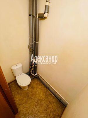 Продам двухкомнатную (2-комн.) квартиру, Юнтоловский пр-кт, 43к1, Санкт-Петербург г
