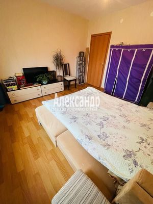 Продам двухкомнатную (2-комн.) квартиру, Юнтоловский пр-кт, 43к1, Санкт-Петербург г