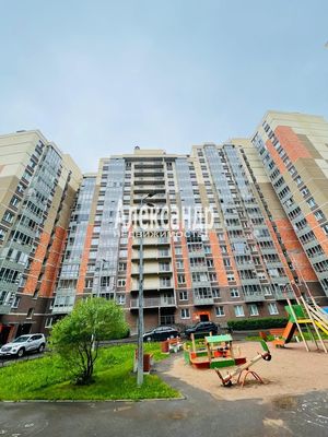 Продам двухкомнатную (2-комн.) квартиру, Юнтоловский пр-кт, 43к1, Санкт-Петербург г
