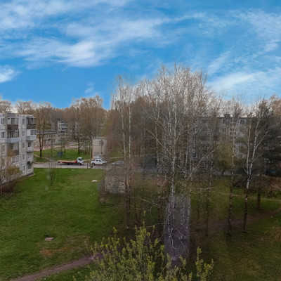 Продам двухкомнатную (2-комн.) квартиру, 43, Новый Свет п