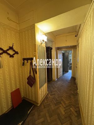 Продам двухкомнатную (2-комн.) квартиру, Тверская ул, 16, Санкт-Петербург г