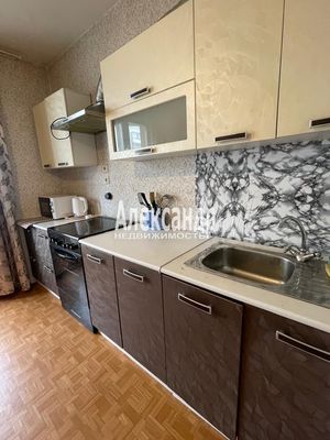 Продам однокомнатную (1-комн.) квартиру, Осипенко ул, 4к1, Санкт-Петербург г