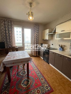 Продам однокомнатную (1-комн.) квартиру, Осипенко ул, 4к1, Санкт-Петербург г