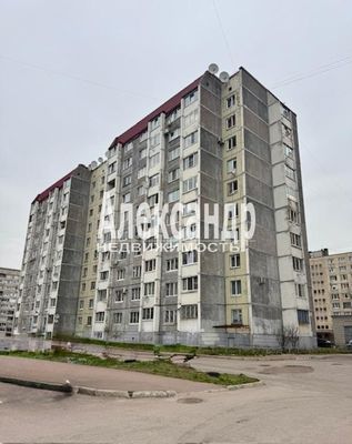 Продам трехкомнатную (3-комн.) квартиру, Большая Каменная ул, 3Б, Выборг г
