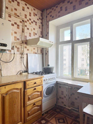 Продам трехкомнатную (3-комн.) квартиру, Комсомольская ул, 24, Зеленодольск г