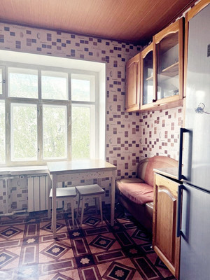 Продам трехкомнатную (3-комн.) квартиру, Комсомольская ул, 24, Зеленодольск г