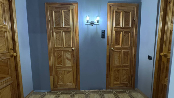 Продам трехкомнатную (3-комн.) квартиру, 35-й мкр, 39, Октябрьский г