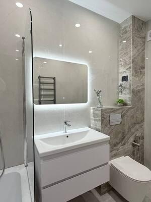 Продам двухкомнатную (2-комн.) квартиру, Свободы ул, 141, Киров г