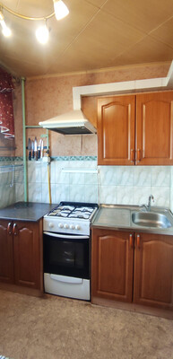 Продам трехкомнатную (3-комн.) квартиру, Чапаева ул, 34, Киров г